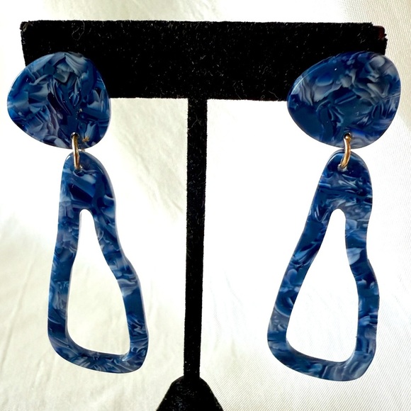 Abstract Blue Geometric Dangle Earrings Marbled Swirl Navy Abstract Dangle 3” - Picture 3 of 11